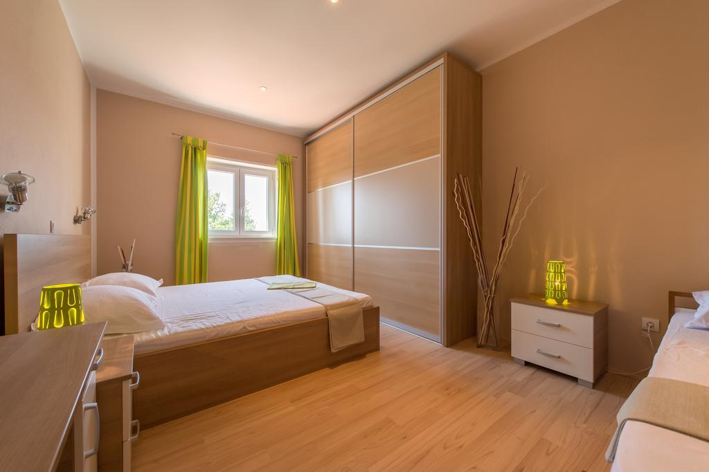 Apartment Puko Bol Room photo