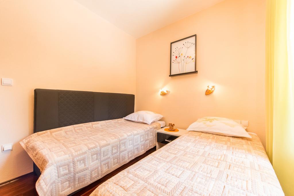 Apartment Puko Bol Room photo